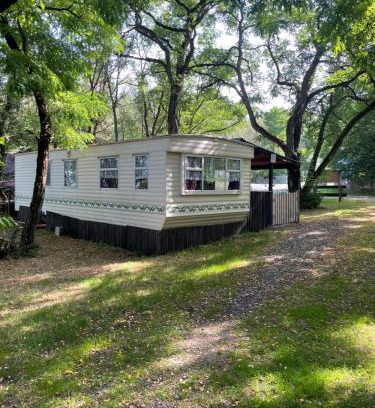 Okrouhlé Hradiště Maison | Mobilheimy Fofo