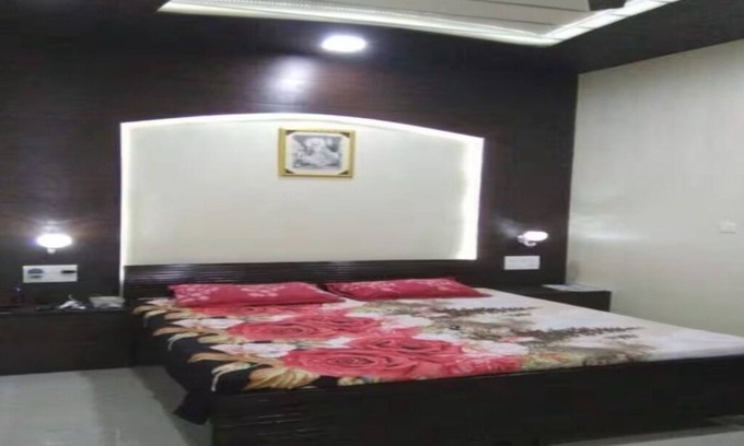 Kharar Appartement | Modern Apartment with Kitchen & Wi-Fi – Perfect for Work & Relaxation
