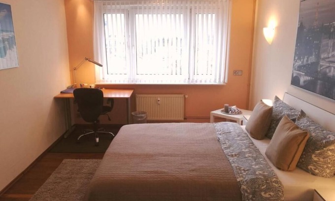 Leutzsch Appartement | Appartement moderne avec 1 chambre Wi-Fi