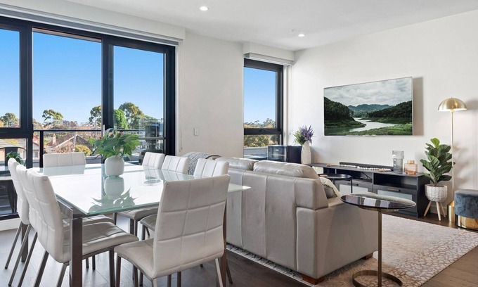 Essendon Appartement | Modern 2-Bed Essendon Apartment With Views