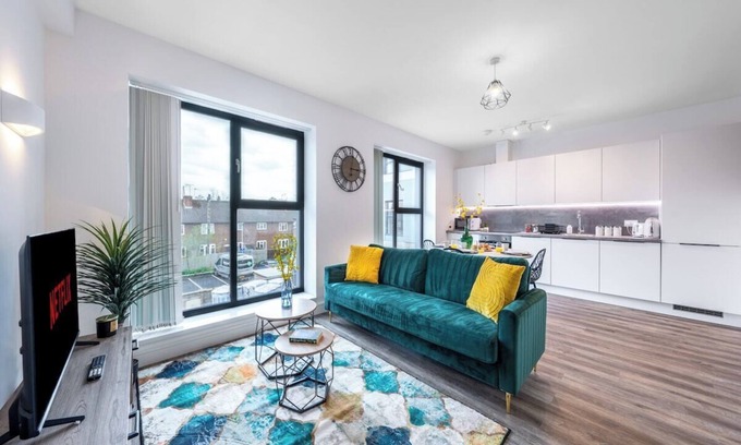 Potters Bar Appartement | Modern 2 bed flat in Potters Bar Free Parking