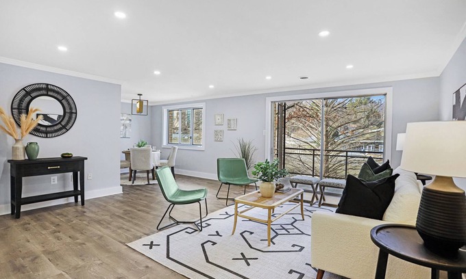 North Bethesda Copropriété | Modern 2-bedroom condo, Walk to metro