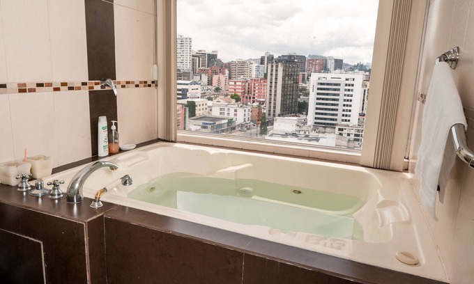 La Colon Appartement | Confort moderne I Central Quito