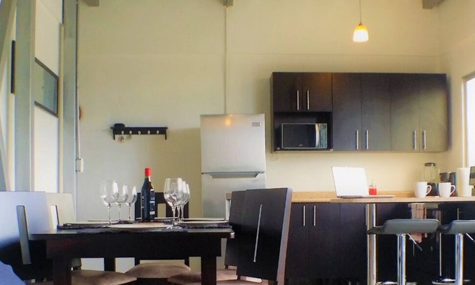 Santa Ana Appartement | Modern 2br/1.5ba Apt w/ AC & Great Location. #A