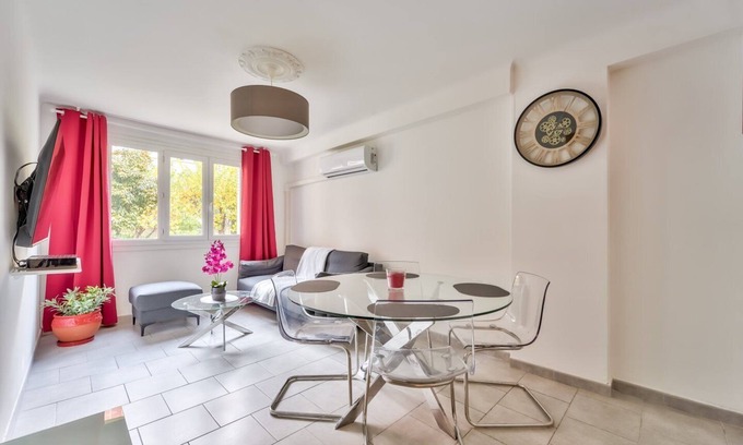 Pasteur Appartement | Modern 2BR Flat - Haut de Nice