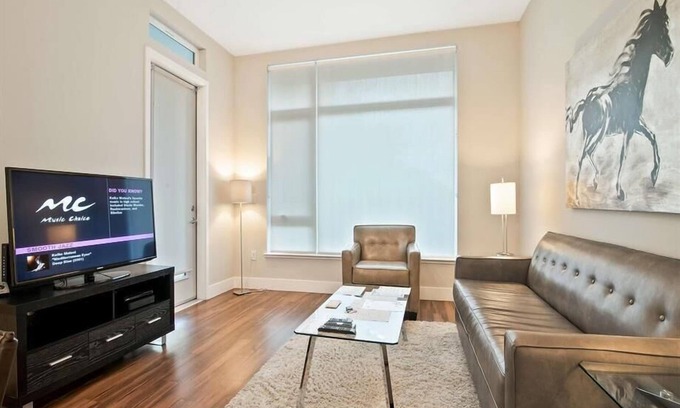 Shoreline West Appartement | Modern 2BR | Ideal for Business | Free WiFi | Downtown Mopuntain View
