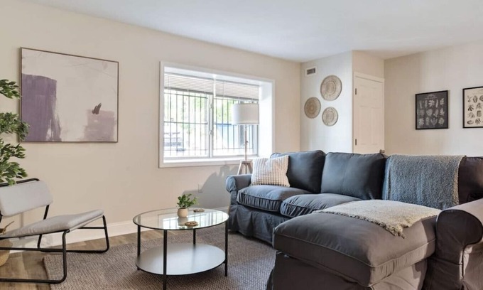 East Liberty Appartement | East Liberty 2 Bed - University, Bakery Square