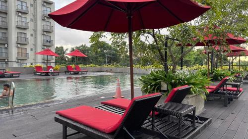 Kaduwela Appartement | Modern 2BR Resort Apartment with Pool & Gym, Malabe