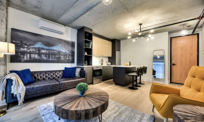 Cite Multimedia Appartement | Brand NEW Old Montreal 2 BD Modern Suite Hotel B4