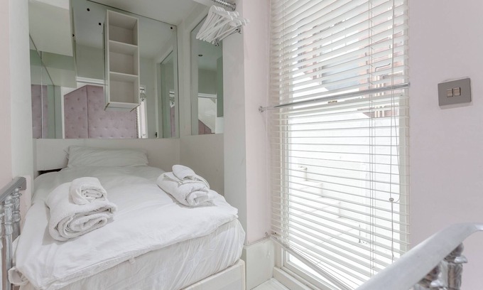 Frognal and Fitzjohns Appartement | Modern 3 bed Appartment in leafy hampstead