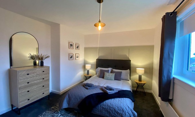 Hamilton Appartement | Modern 3 bedroom fully equipt apartment in Hamilton