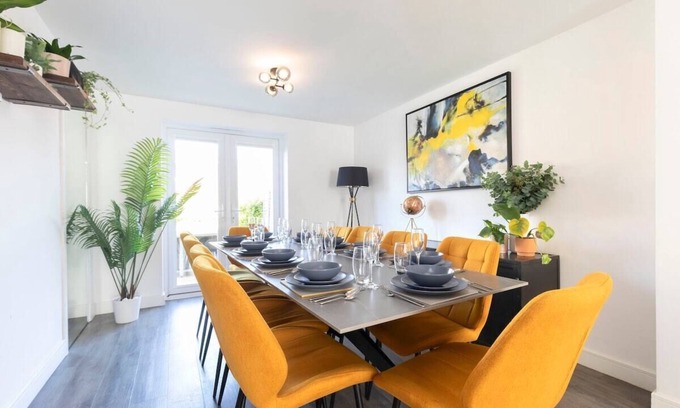 Cheltenham Maison | Moderne-Maison-SDB privée avec douche-Vue sur Rue