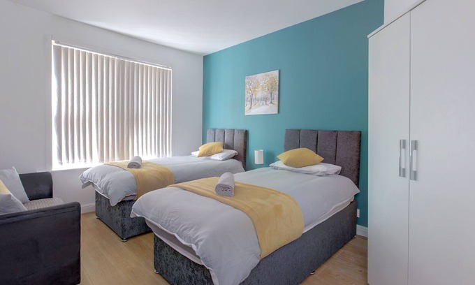 Erdington Maison | Modern 4 Bedroom Home with Superfast Wifi