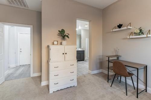 Palmdale Maison | Modern 4BR Oasis, Fireplace, Patio & Spacious Family Room