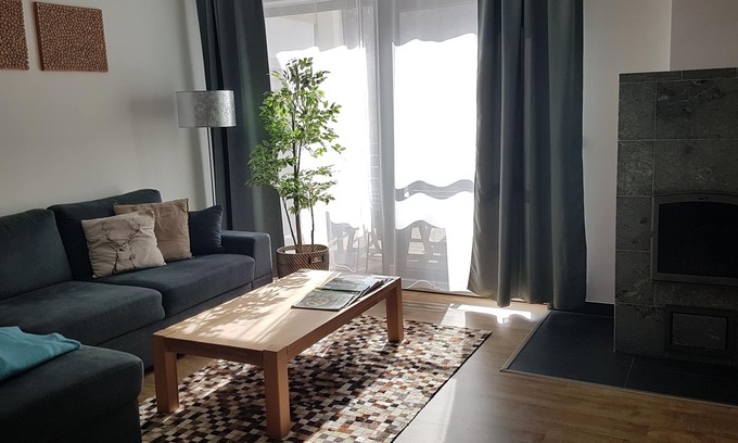 Flattach Appartement | Appartement moderne de 75 m² pour 2 à 5 personnes avec cheminée et belle vue sur la montagne!