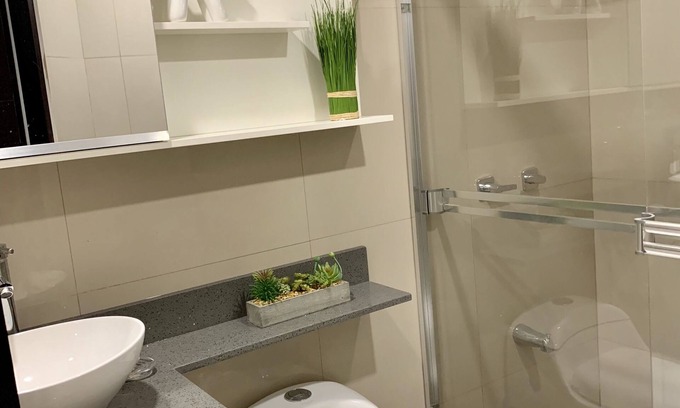 Santa Ana Appartement | Modern and private apartment in luxury villa!
