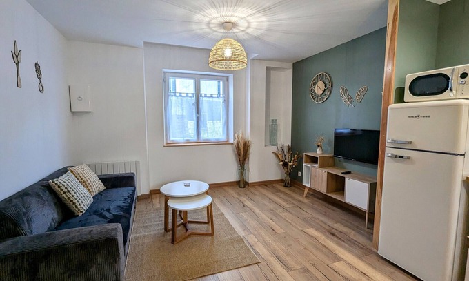 Chateauroux Appartement | Studio moderne et calme avec parking à Châteauroux