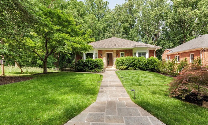 Brightwood Maison | Modern and Spacious 4BR 4BA House in Rock Creek Park