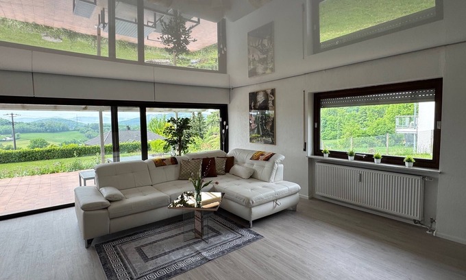 Eichsel Appartement | Modern apartment renovated in 2025 - quiet location - 10 km from BASEL
