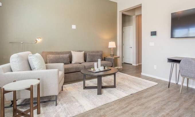 Litchfield Park Appartement | Modern Apartment in Prime Location (ID6533X33)