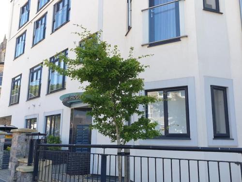 Weston-super-Mare Appartement | Modern Apartment with Stunning Sea View