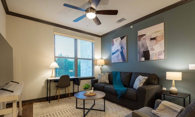 Steiner Ranch Appartement | Modern Apartment in Prime Location (ID5359X51)