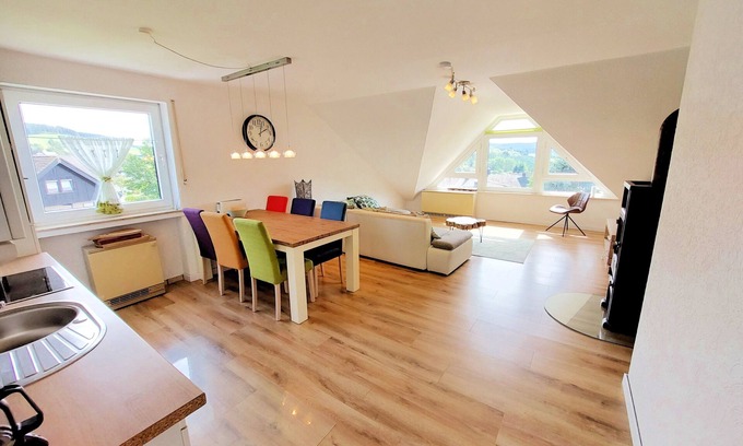 Hildfeld Appartement | Appartement avec vue jusqu'à 6 personnes, vient d'être rénové