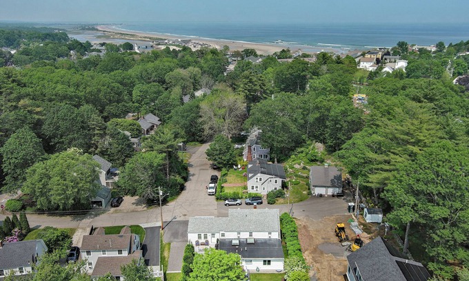 Ogunquit Appartement | Appartement moderne, à quelques pas du centre-ville, des restaurants et de la plage.