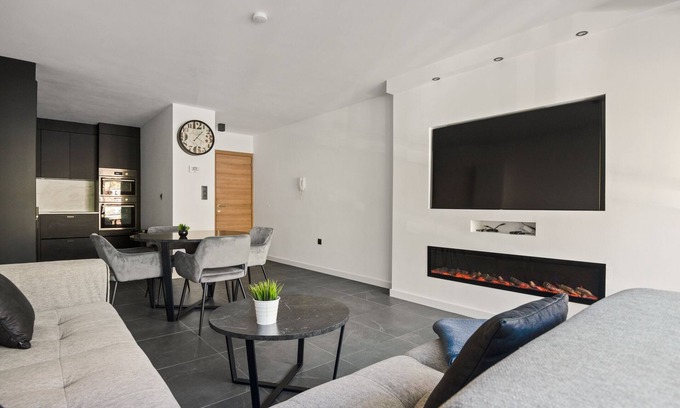 Willebroek Appartement | Modern apartment with garage box and free wifi