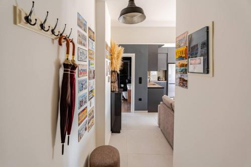 Vardaris Appartement | Modern Apartment with Large Balcony & City Views Central Thessaloniki