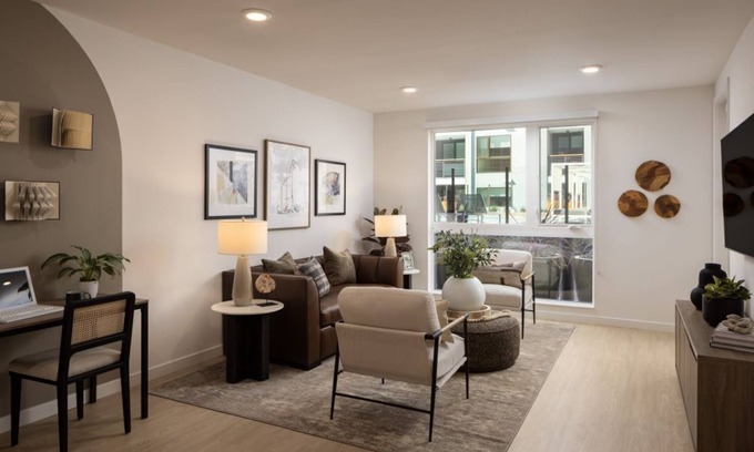 Mountain View Copropriété | Modern Avelle 2BR Condo – Family Friendly Stay