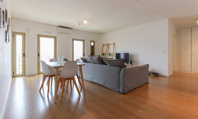 Casal da Ladeira Appartement | Modern & Bright by Homing