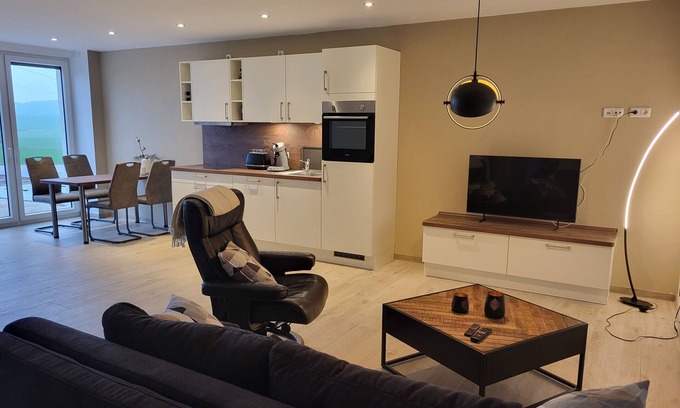 Bissendorf Appartement | Modern, bright vacation apartment with terrace, sauna & alpacas - pure relaxation!