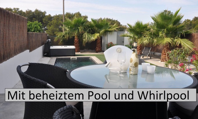 Cala Pi Maison | Bungalow moderne avec piscine chauffée, à 50m de la mer - bain à remous -