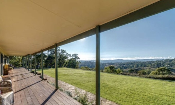Oallen Autre | Modern Bush Retreat for the cooking and outdoor enthusiasts