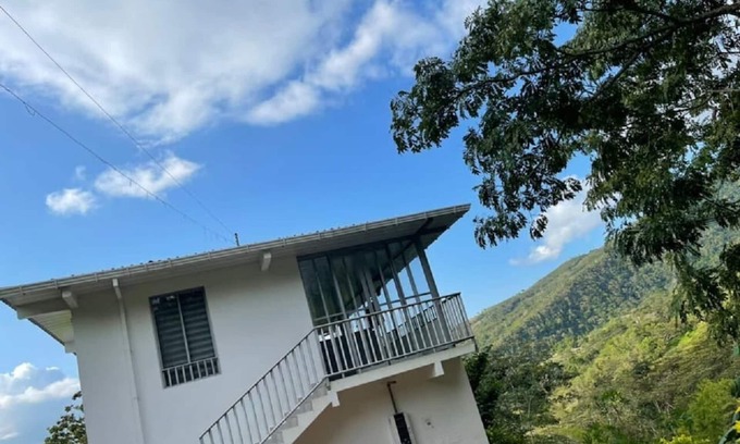 Guaduas Maison | modern cabin
