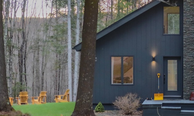 Delancey Cabine | Modern Cabin in the Catskills Pet Friendly!