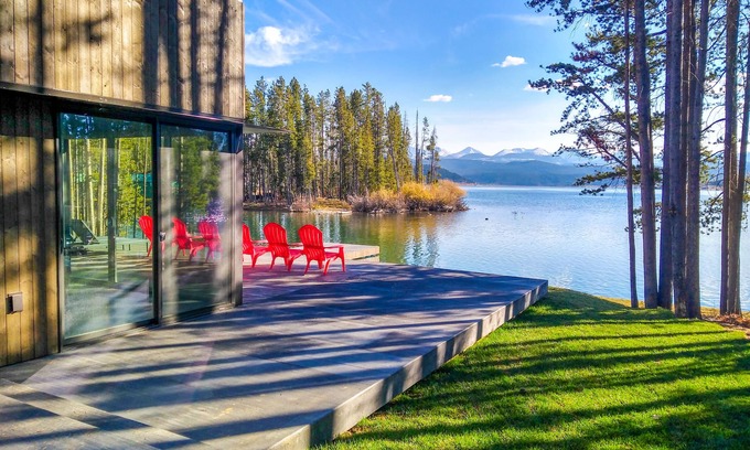 Georgetown Cabine | Chalet moderne sur le lac Georgetown avec une vue incroyable et un quai privé!