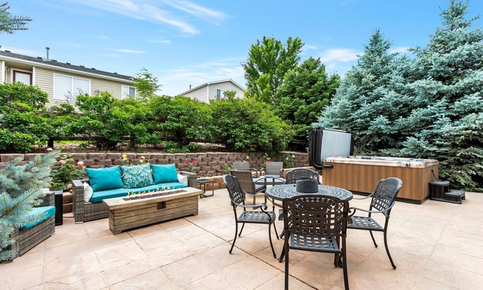 Littleton Maison | Modern Cabin Vibe, With great back yard to relax in. New furnishings and hot tub