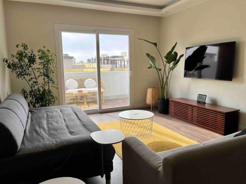 Sheikh Zayed City Appartement | Modern chic rooftop studio