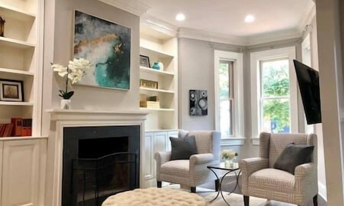 Stanton Park Maison | Modern Classic Victorian | US Capitol 5 Blocks
