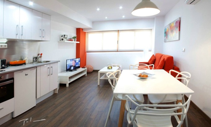 Ensanche Diputacion Appartement | Appartements colorés modernes au coeur d'Alicante