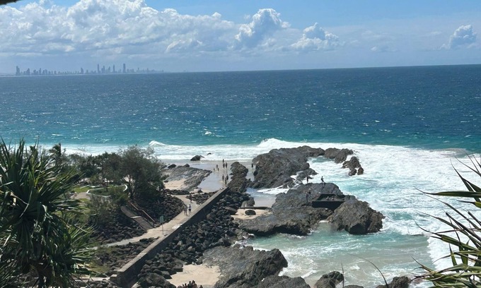 Tallebudgera Valley Cabine | Modern comfy tiny home in prime location neat beaches and waterfalls