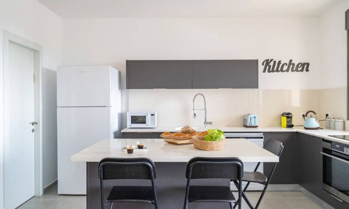 Nahariya Appartement | Modern Comfort Escape by Sea N' Rent