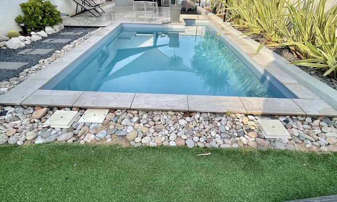 Claret Villa | Villa contemporaine avec piscine proche Pic Saint Loup et Anduze