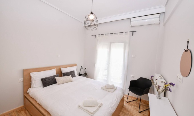 Larissa Appartement | Appartement moderne et confortable, au coeur de la ville