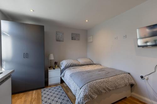 Luton Appartement | Modern Comfortable Studio for 1-2 people