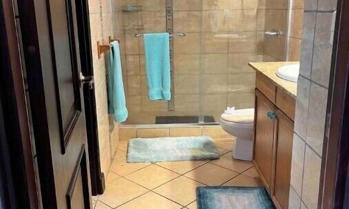 Rio Seco Copropriété | Modern Condo. Walking distance to Beach, Surfside Towers