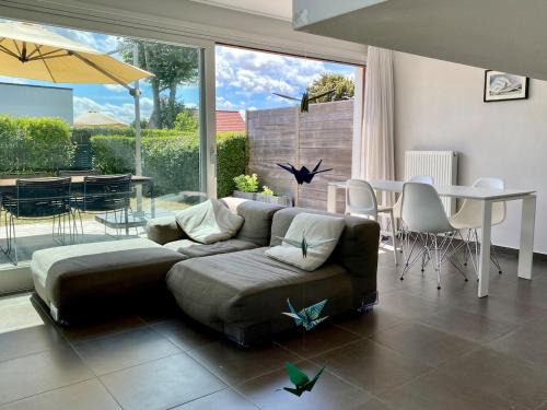 Koksijde Maison | Modern & Cosy Holiday Cottage with Patio & Fenced Garden near Dunes & Beach