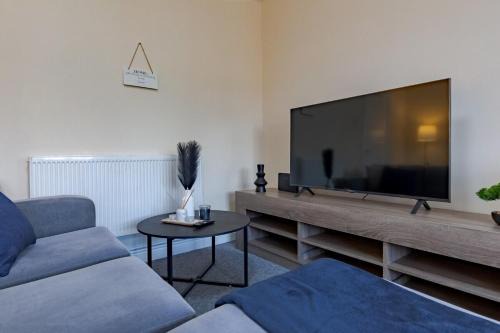 Smethwick Appartement | Modern Cozy 2BR Flat- Free parking- Near WBA